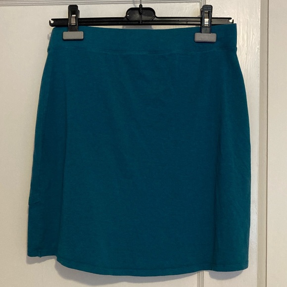 Teal mini skirt - Picture 2 of 2
